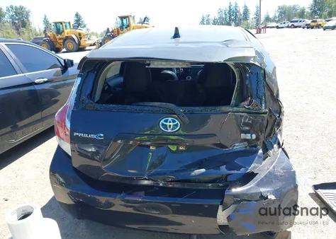 2015 Toyota Prius C из США, поврежденный, VIN JTDKDTB31F1103937